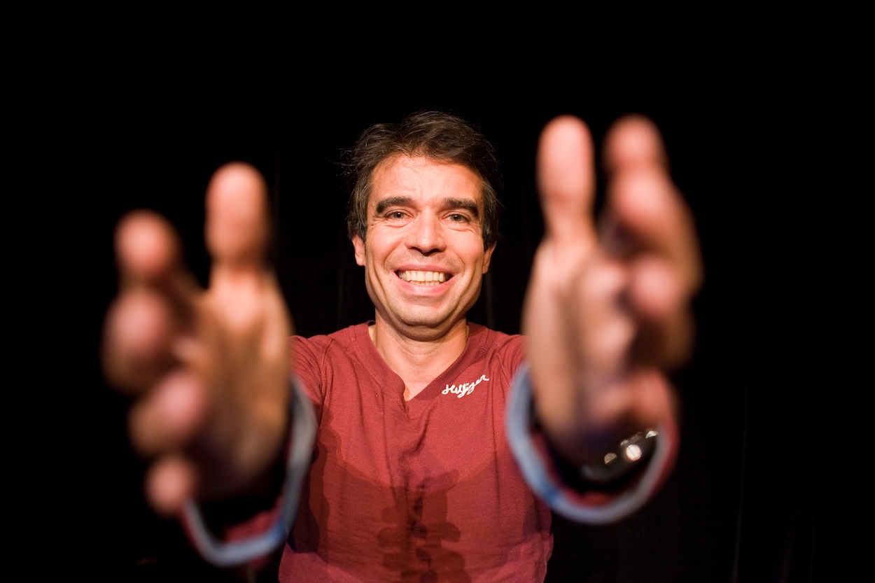 lm_20070918_161550_fr_paris_commande_entendu_ lm_20070918_161550_fr_paris_commande_entendu_