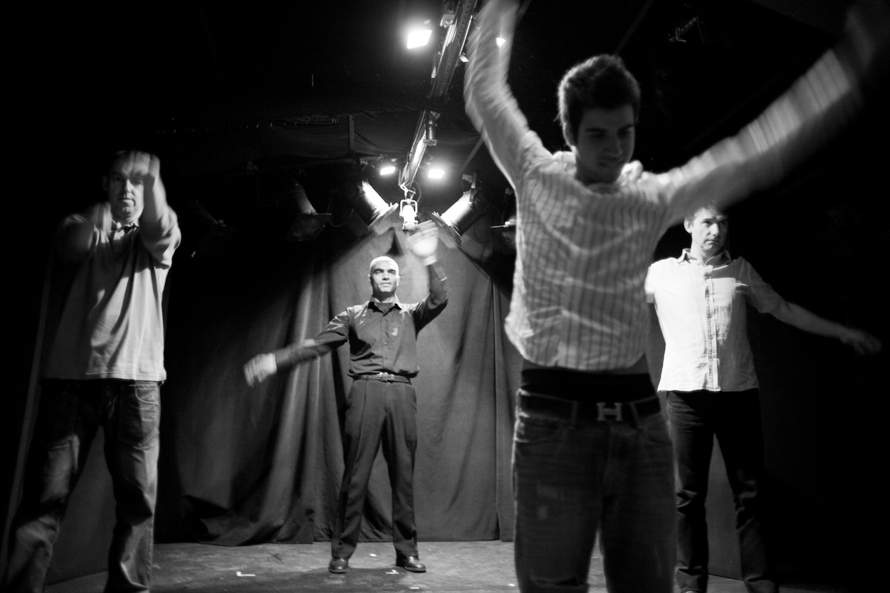 lm_20071106_123259_fr_paris_entendu_commande_ lm_20071106_123259_fr_paris_entendu_commande_