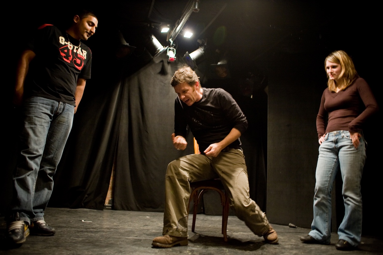 lm_20071204_164013_fr_paris_entendu_corporate_ lm_20071204_164013_fr_paris_entendu_corporate_