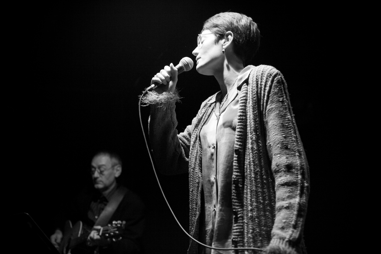 lm_20071212_140731_fr_paris_entendu_commande_ lm_20071212_140731_fr_paris_entendu_commande_