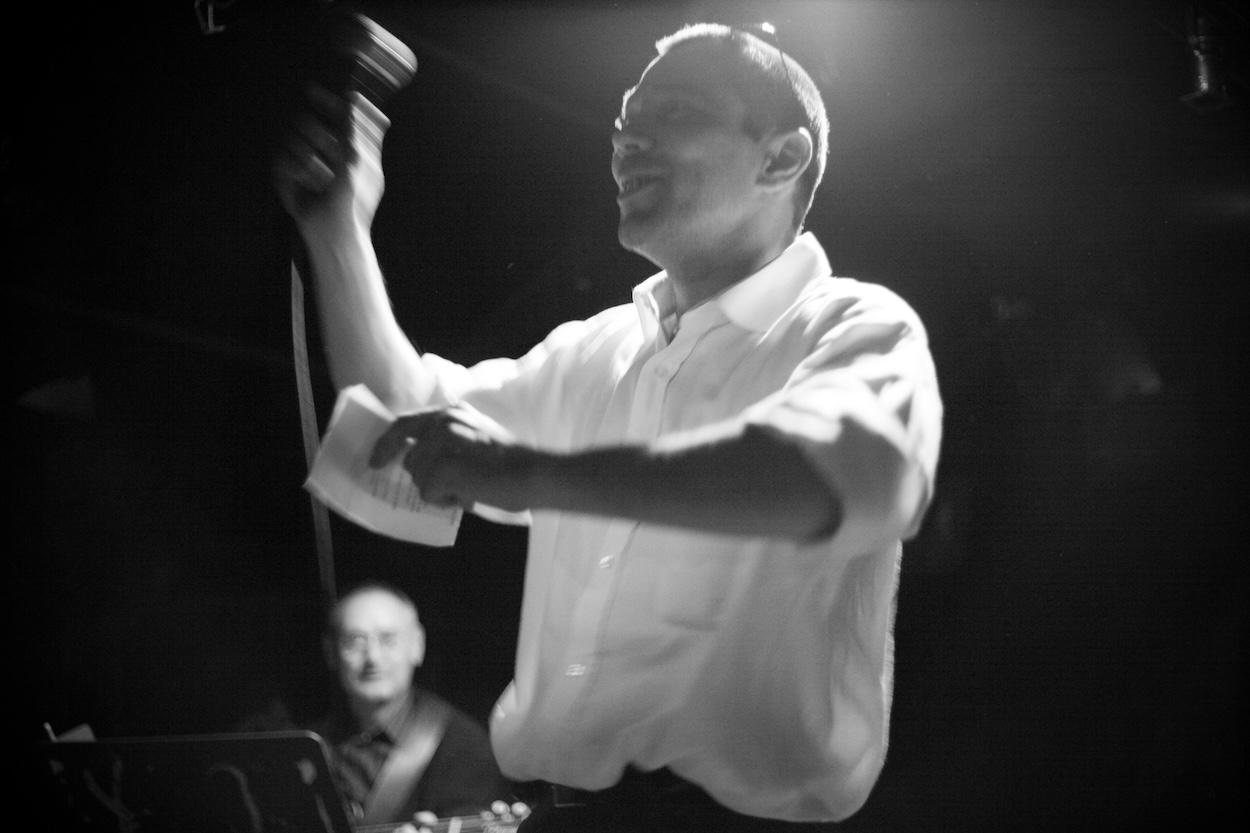 lm_20071212_143434_fr_paris_entendu_commande_ lm_20071212_143434_fr_paris_entendu_commande_