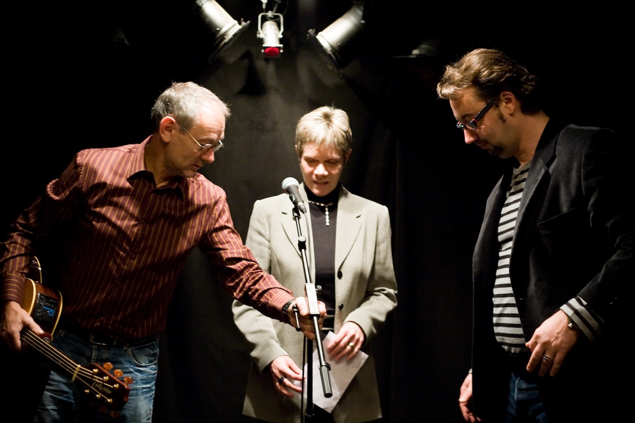 lm_20071212_120030_fr_paris_entendu_commande_ lm_20071212_120030_fr_paris_entendu_commande_