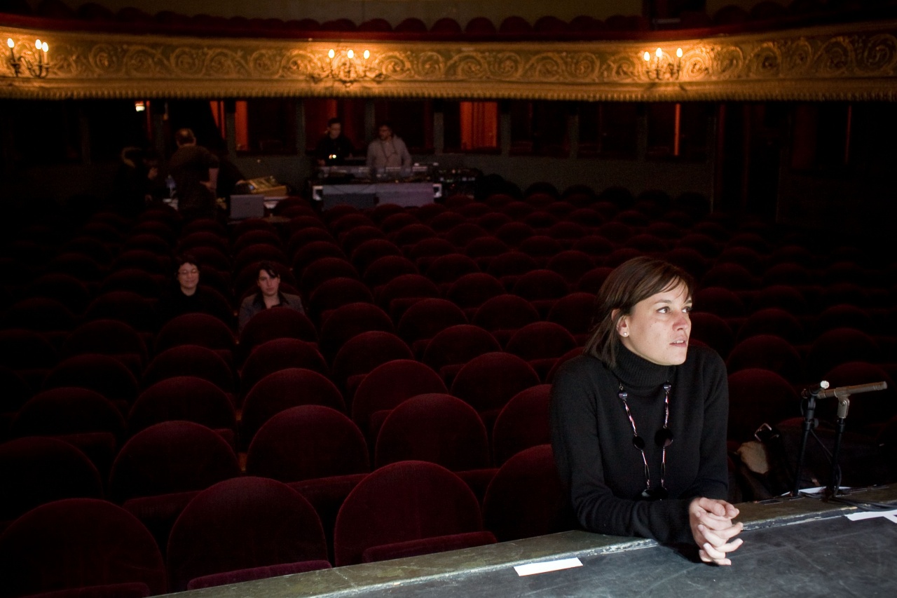 lm_20080204_143254_fr_paris_ lm_20080204_143254_fr_paris_