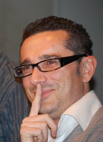 MC Michael Jones J1 (64) MC Michael Jones J1 (64)