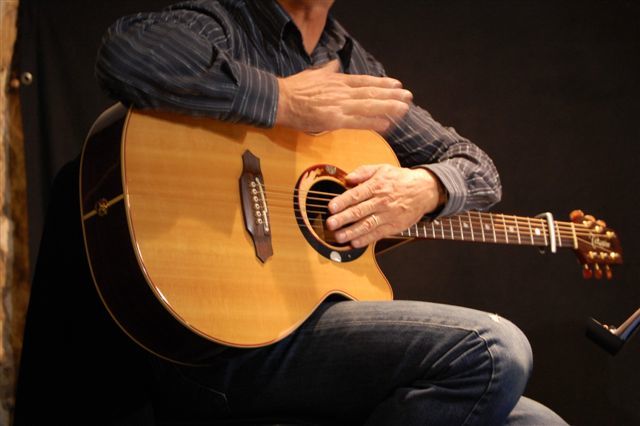 MC Michael Jones J1 (74) MC Michael Jones J1 (74)