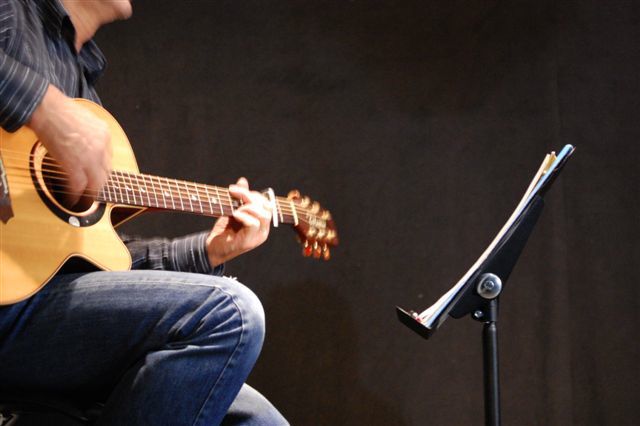 MC Michael Jones J1 (83) MC Michael Jones J1 (83)