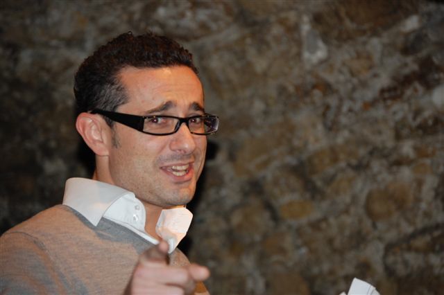 MC Michael Jones J1 (117) MC Michael Jones J1 (117)