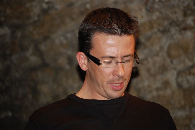 MC Michael Jones J1 (128) MC Michael Jones J1 (128)