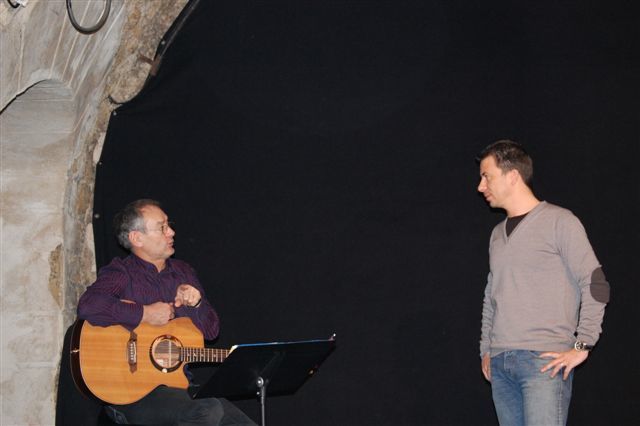 MC Michael Jones J2 (22) MC Michael Jones J2 (22)